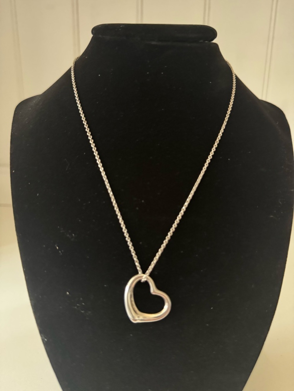 Tiffany & Co Women’s Silver Open Heart Pendant Necklace